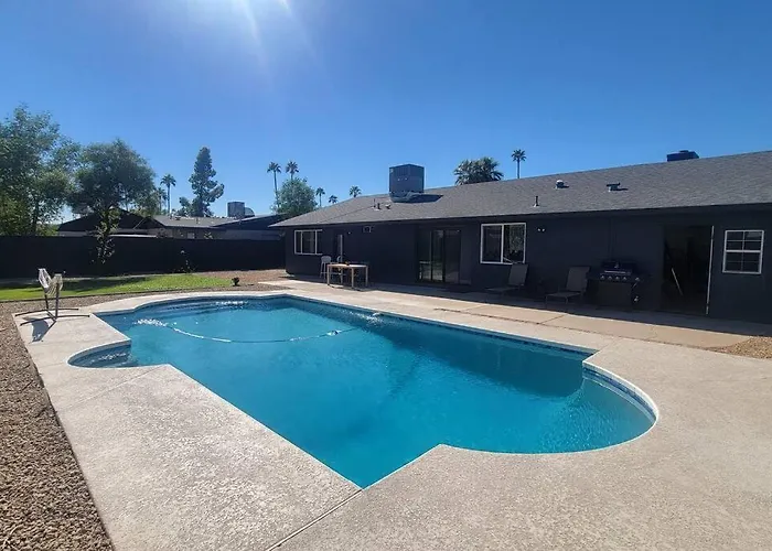 *msg For 5%off*kingbed Poolyard Guesthouseglendale *